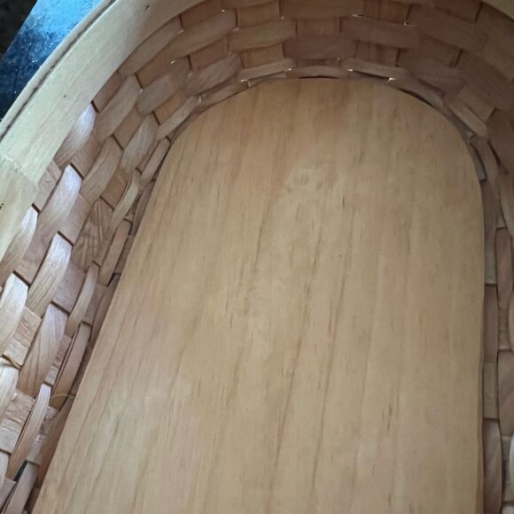 Taskets Renaissance vintage basket w/Navy Blue liner. 8.5” x 14” - Picture 10 of 11